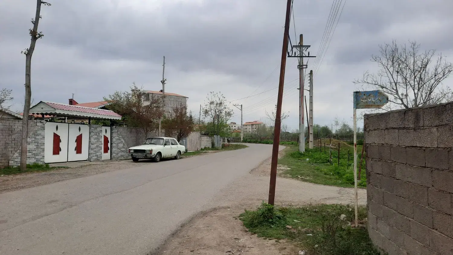 زمین ۱۹۵ متر با پروانه سند اقدام شده