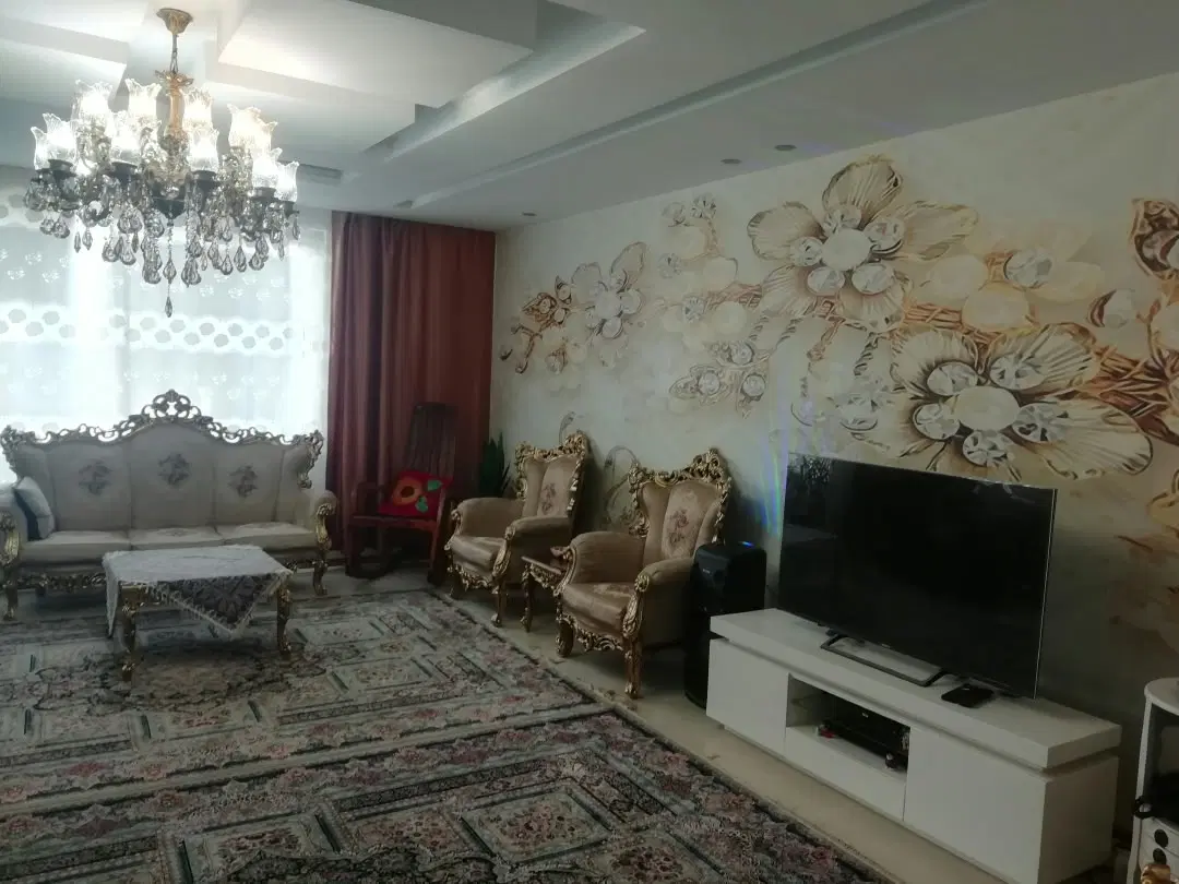 تکواحدی فول ۲کله سالن روبه آفتاب خواب پرده خور