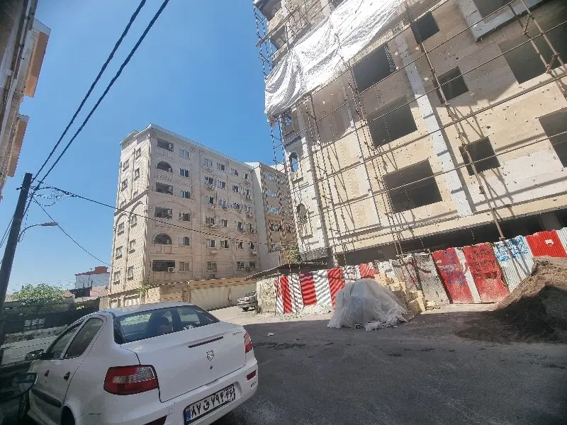 واحدسندطبقه۴ متراژ۱۴۰ سه خواب