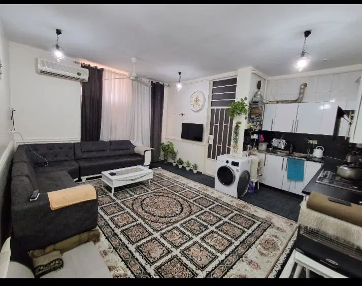 رهن ۴ واحد سنتی دلباز و پارکینگ دار