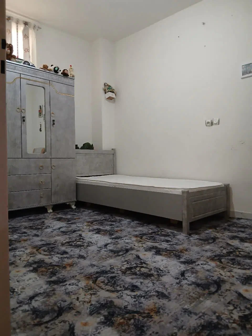 اجاره واحد آپارتمان همکف حدود 90 متری