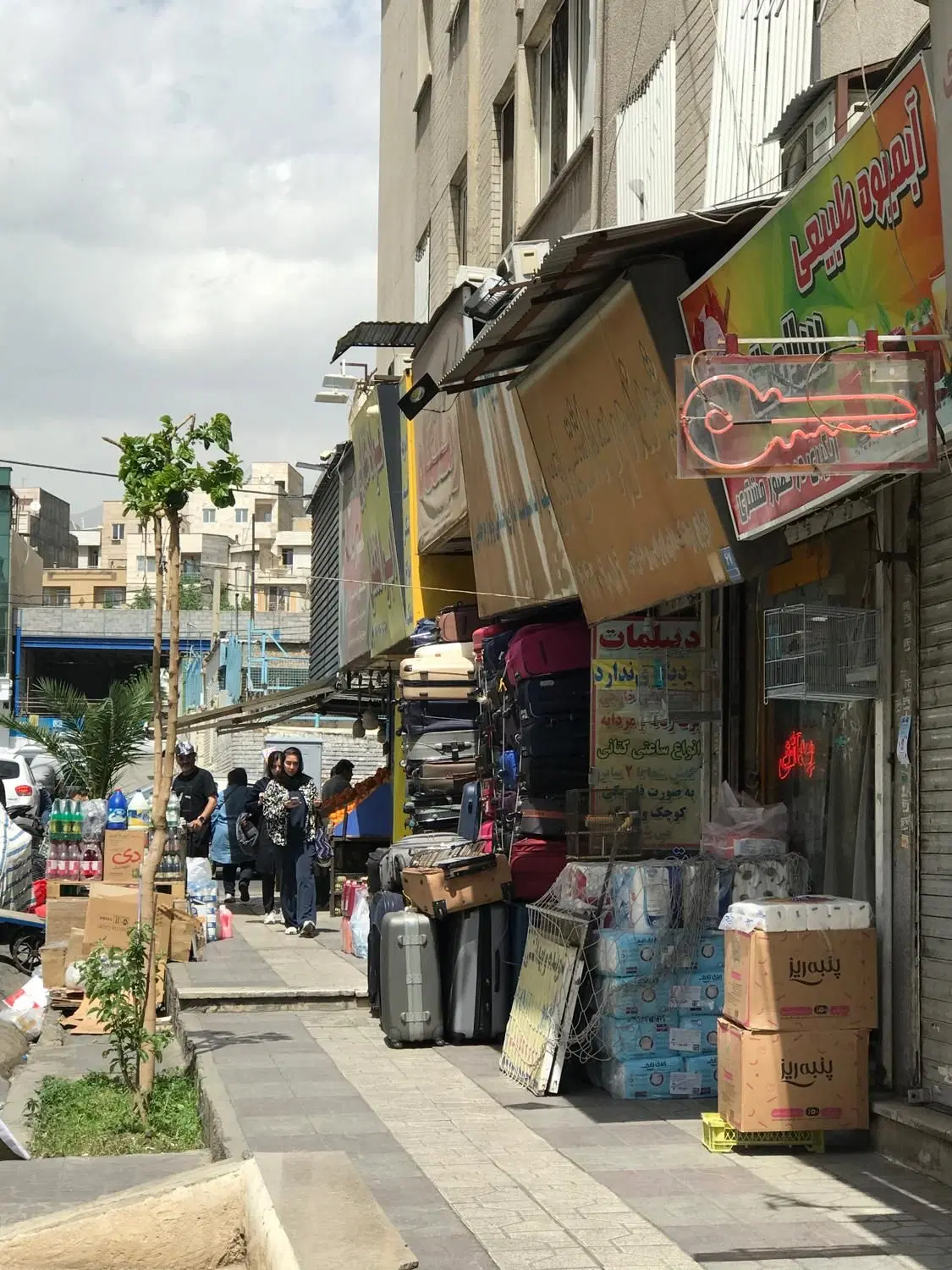 مغازه ستارخان