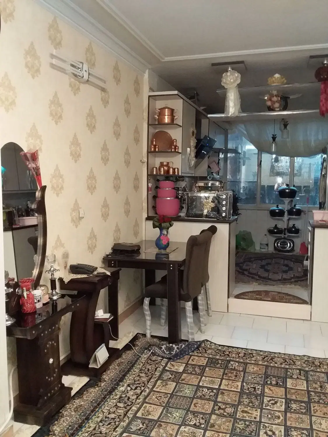 ۶۰ متری ابریشم نگارستان