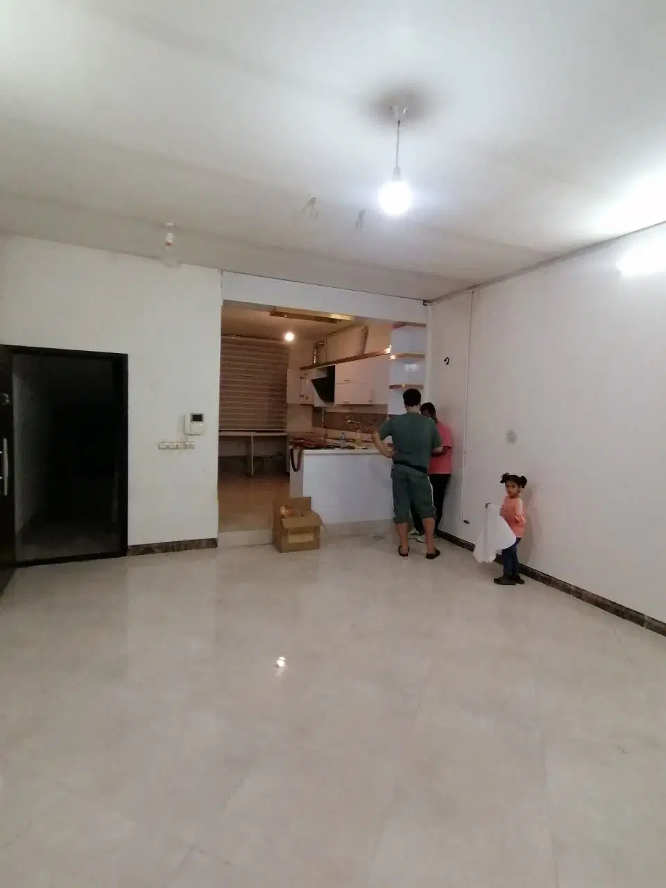 ۱۰۰متر  طبقه۲
