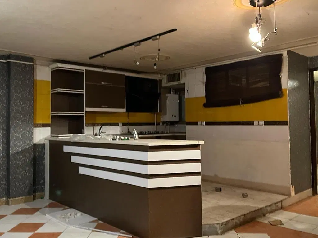 اپارتمان ۶۳ متری سرجنگلداری