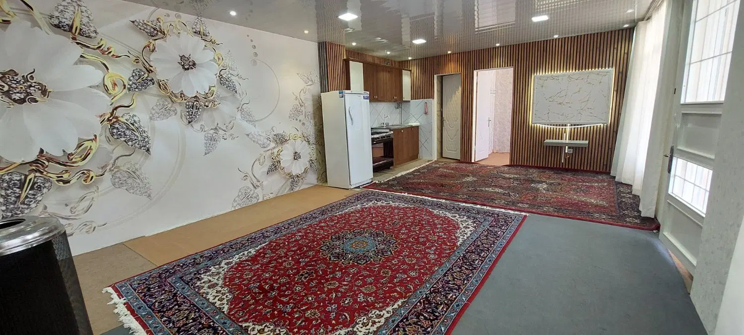 باغ در زین آباد ۴۰۰ متر