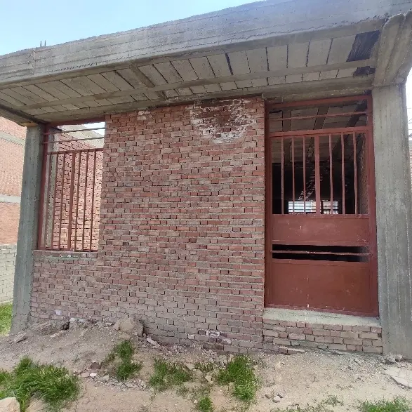فروش ساختمان نیمه کاره نزدیک کمربندی تازه احداث.