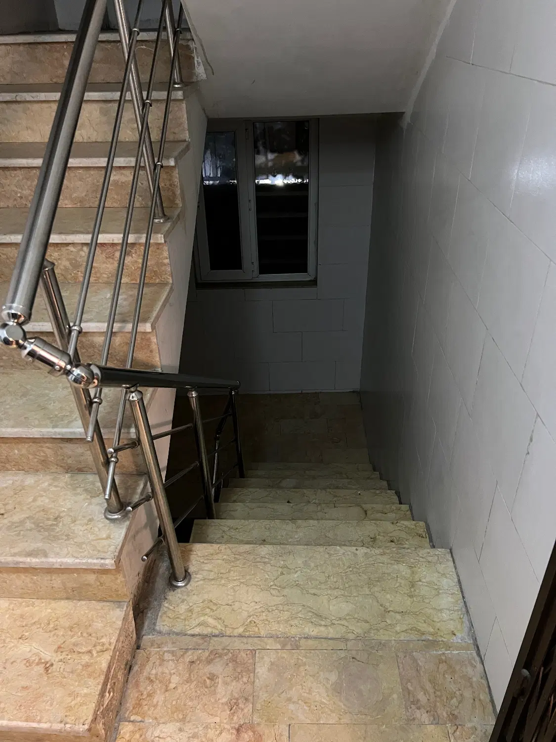 فروش آپارتمان مسکونی