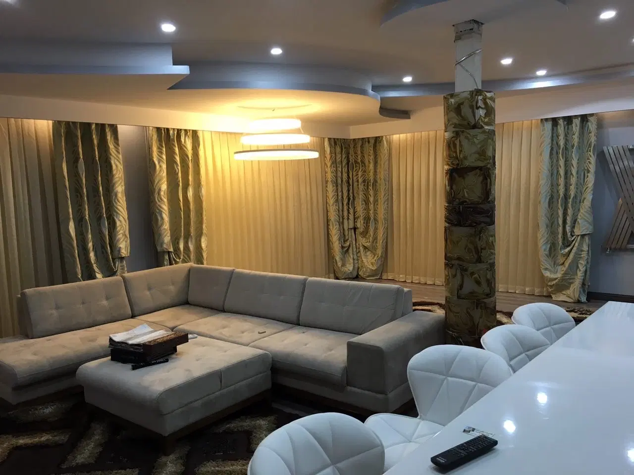 رودهن فروش پنت آپارتمان ۹۴ ششدانگ