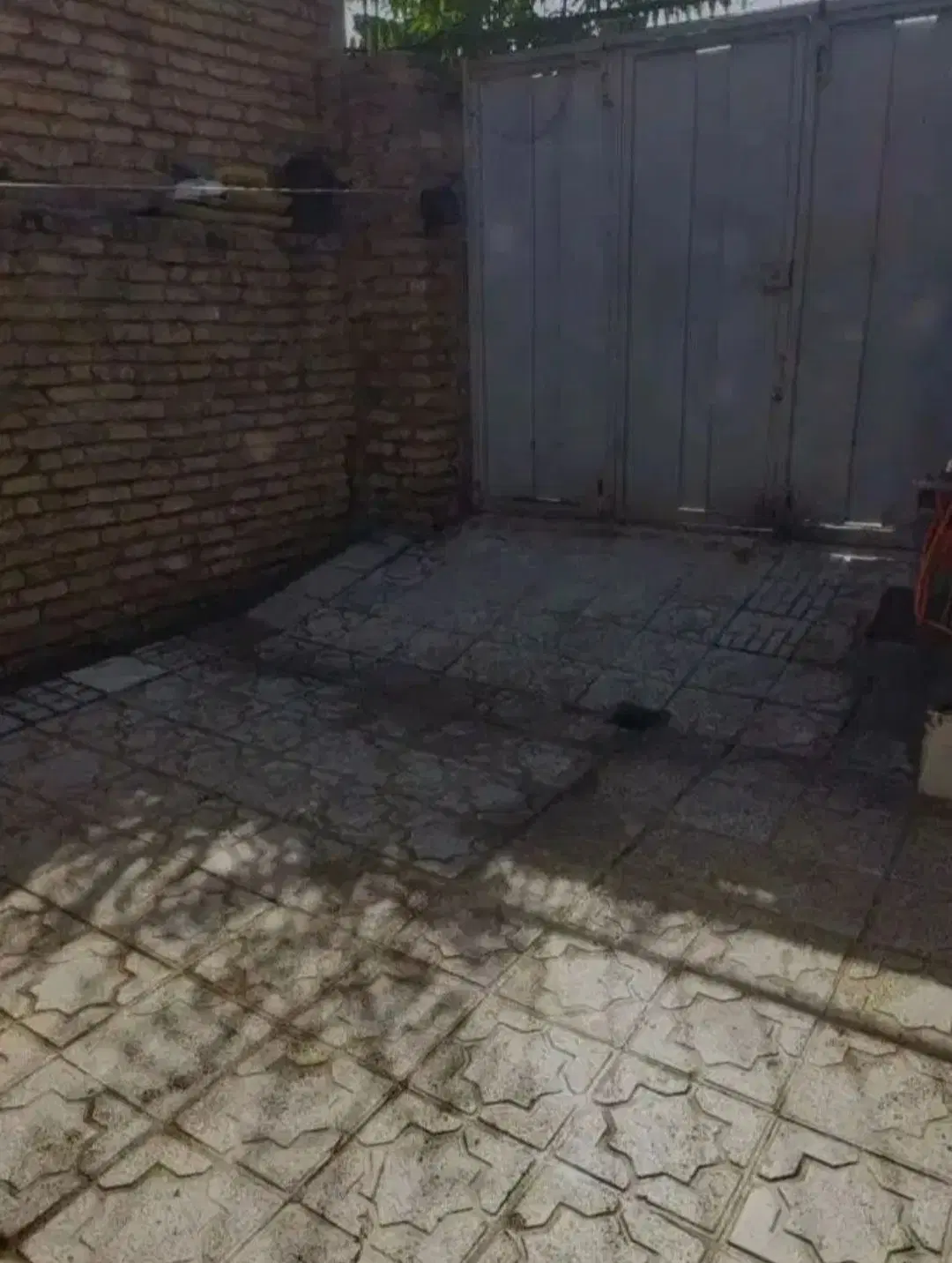 خانه ۱۲۰ متری در بلوار کوچه ۱۰۳