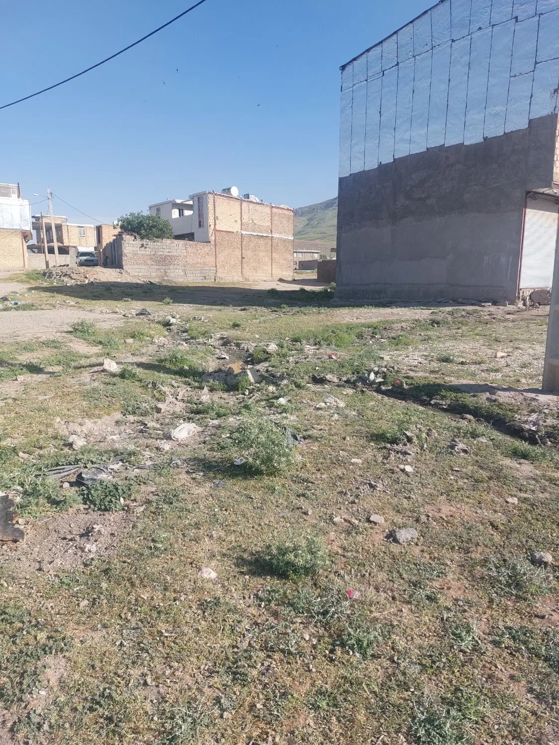 زمین سیاهکله