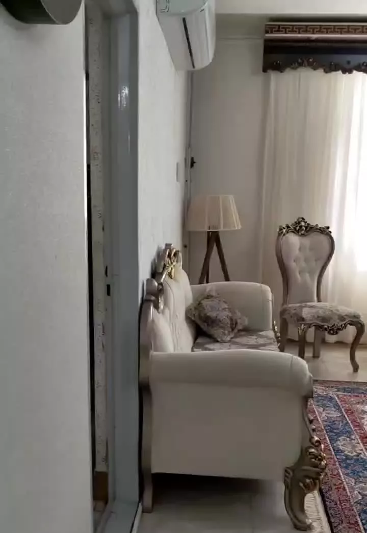 فروش فلکه نهضت با امکانات کامل تک واحد طبقه اول