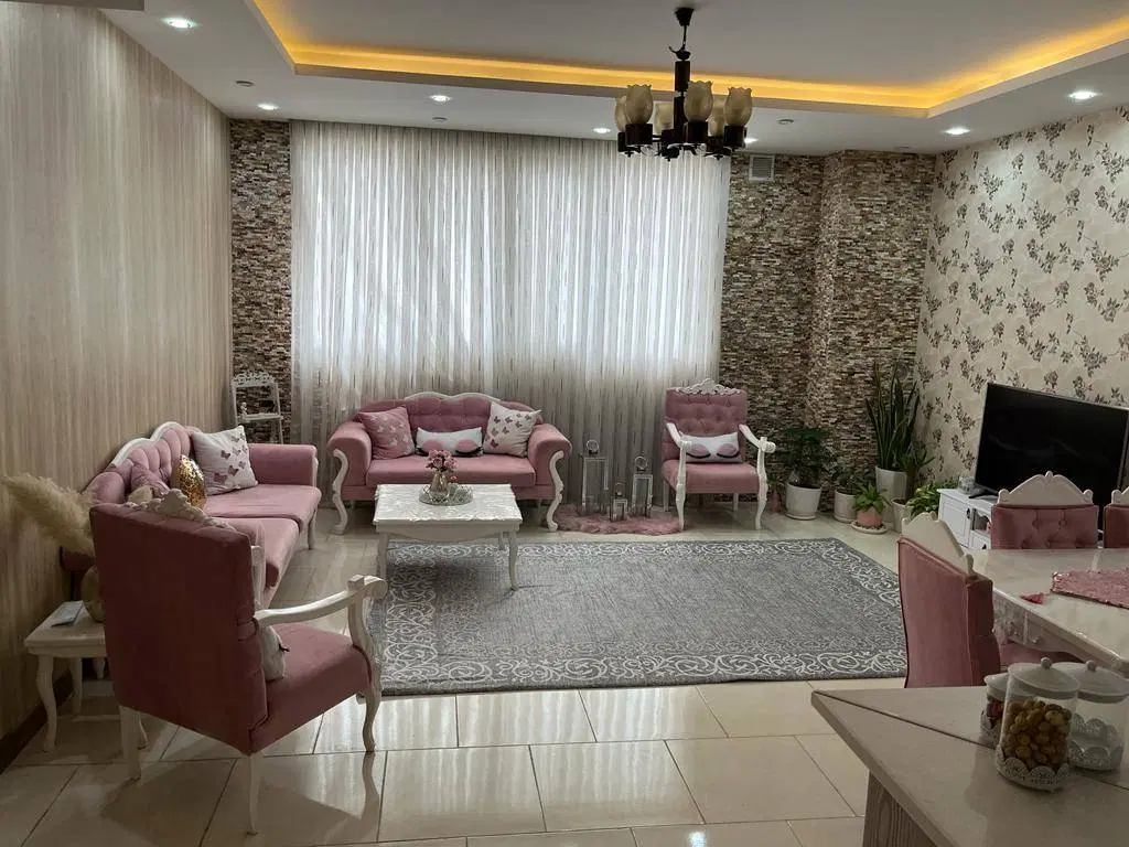 آپارتمان در حد صفر نزدیک به پارامونت