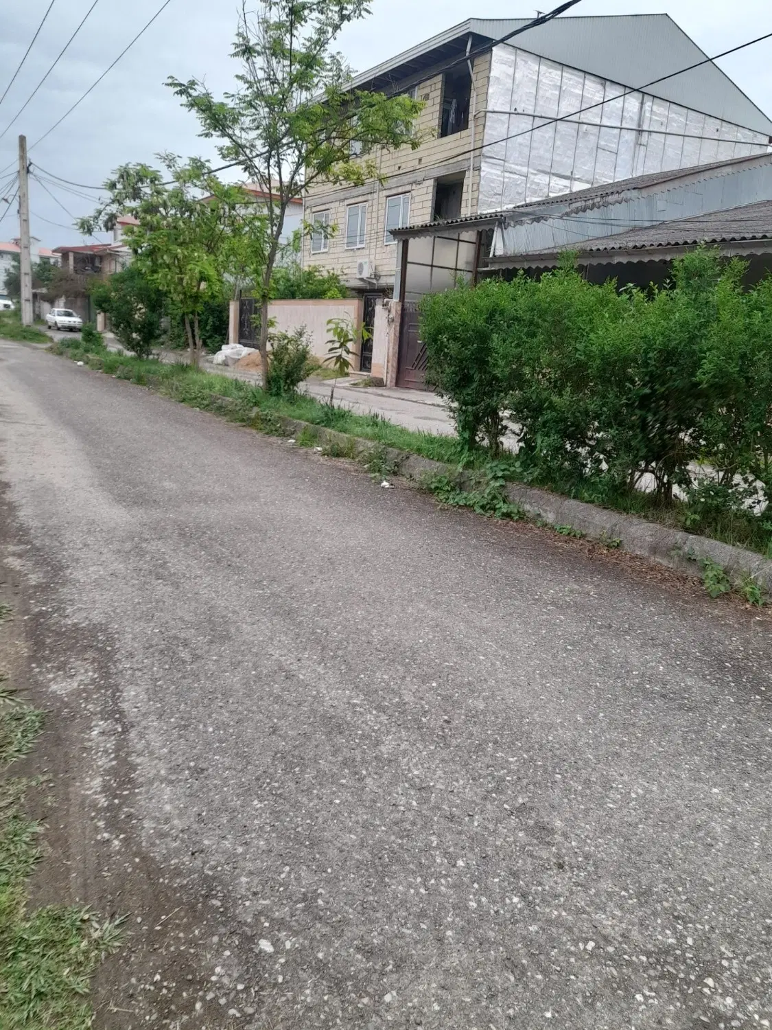 زمین مسکونی