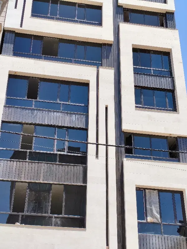 ۱۸۰ متر وحدت جنوبی خشک