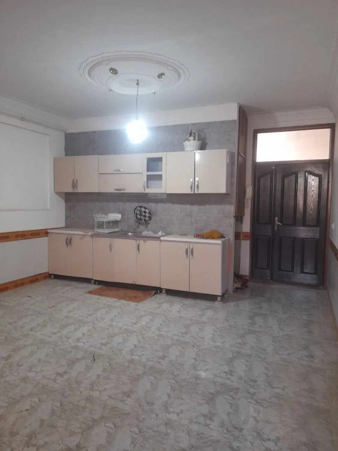 اجاره واحد مسکونی در خیابان حافظ