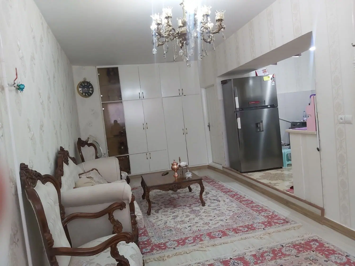 فروش آپارتمان شخصی ساز ۱_۵طبقه آخرعباسی