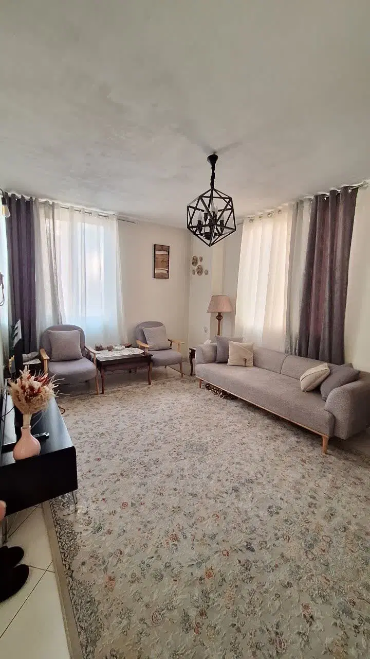 ۴۰ متری پاستور