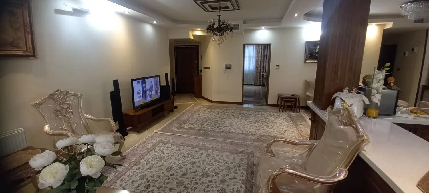 آپارتمان ۱۲۵ متری خیابان پیروزی ، شکوفه