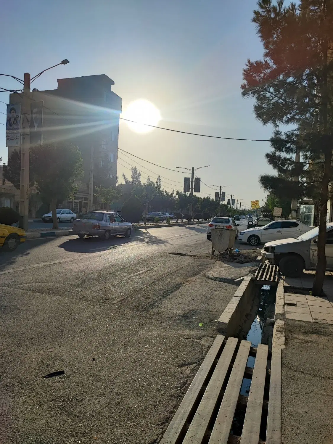 مغازه تجاری پشت بحر بلوار