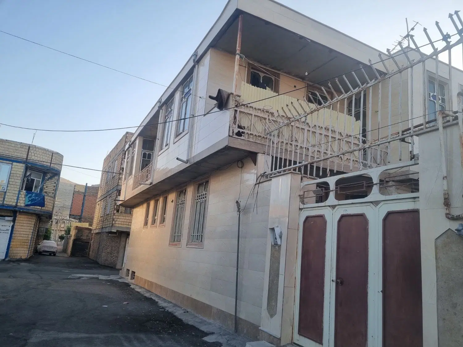 فروش ویلایی ۲ طبق ۲ بر