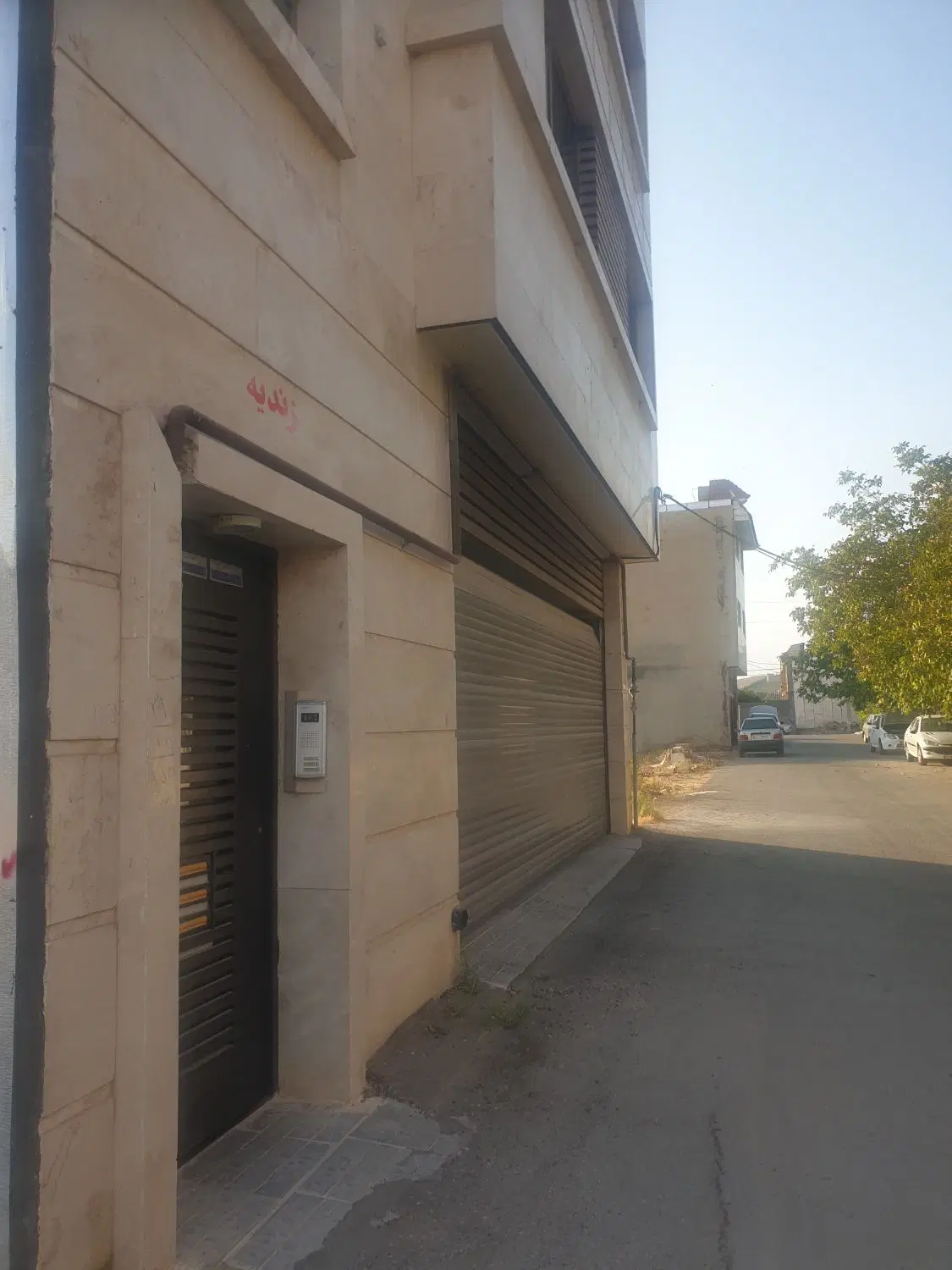 اپارتمان استثنایی تک خواب  حیاط دار