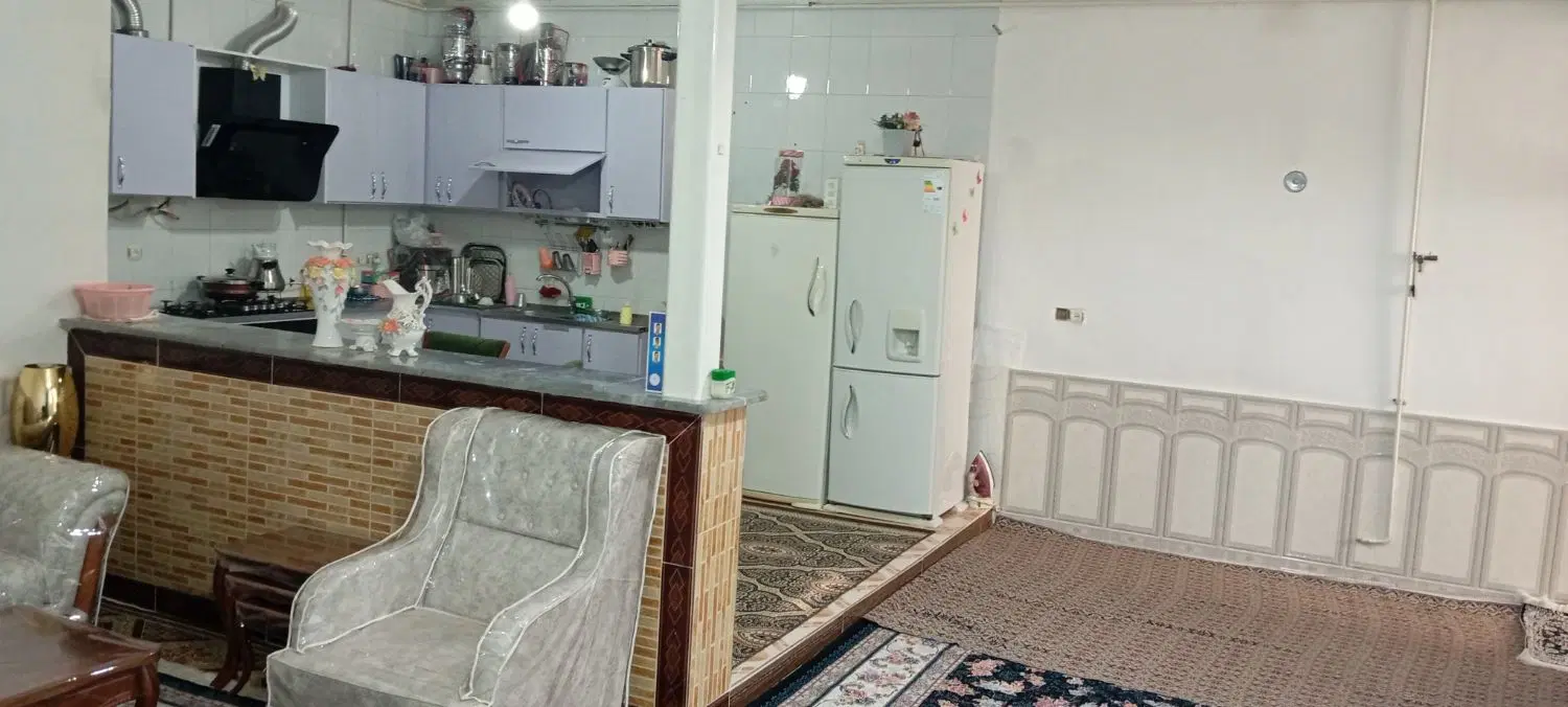 خونه سراب یاس. فروشی