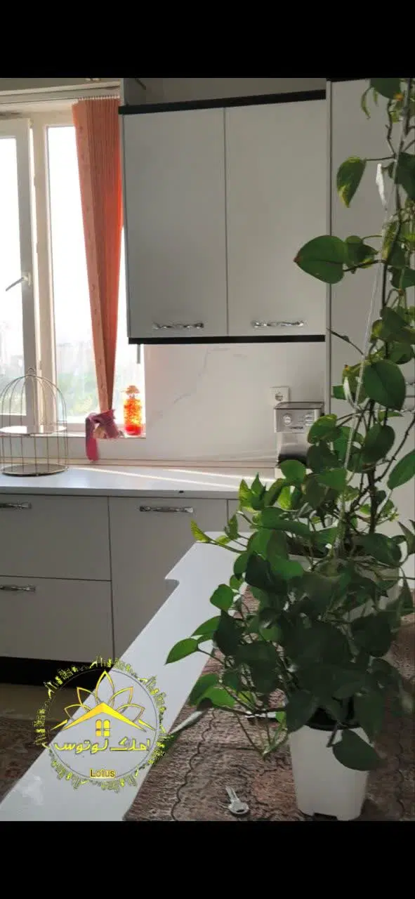 آپارتمان_شهرری_پارکینگ غیرمزاحم_غرق نور_