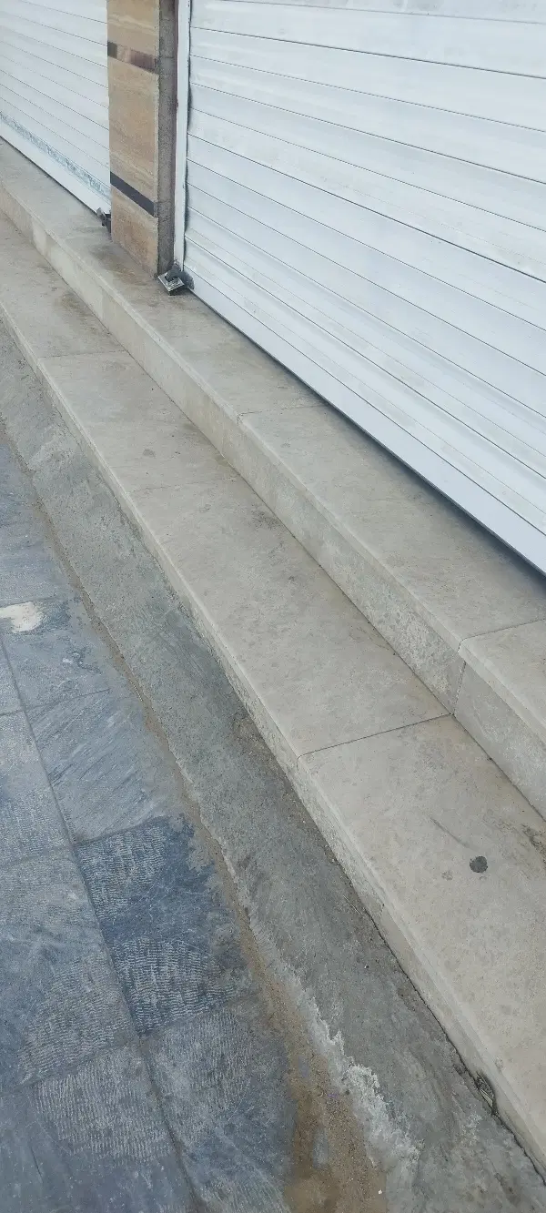 اجاره مغازه ۴۸ متری دو درب کرکره ای