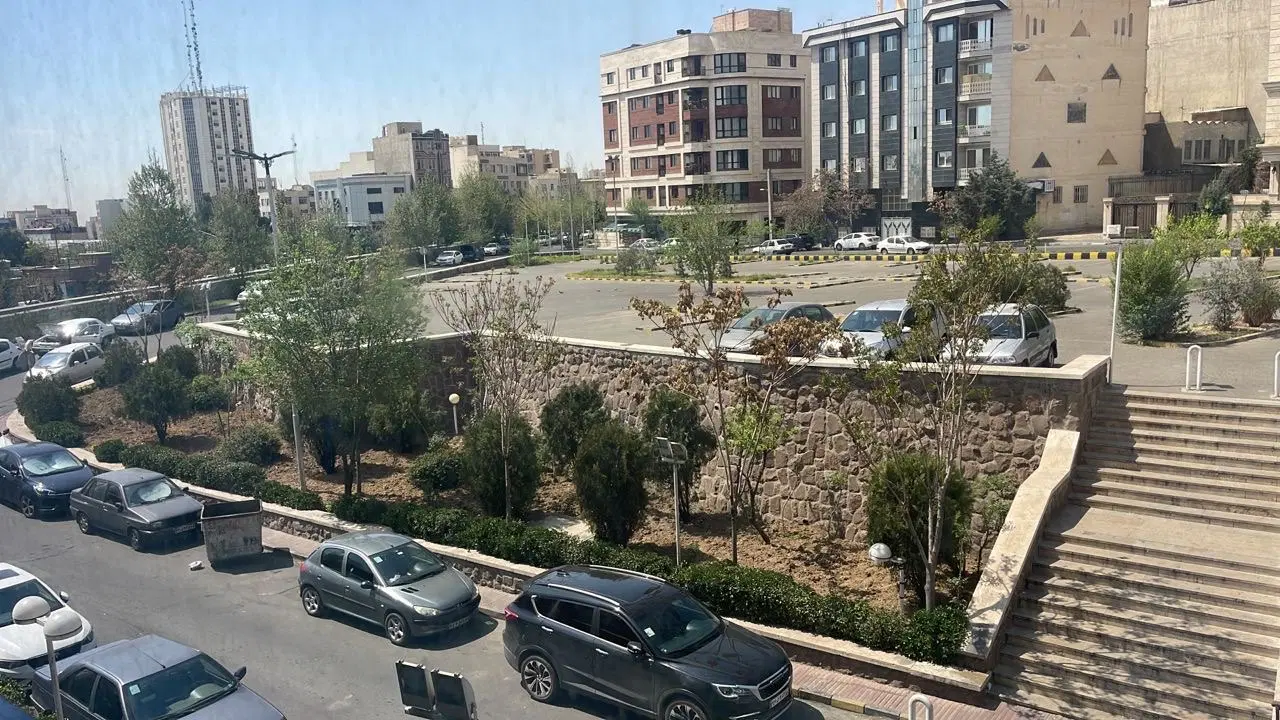 فروش مغازه مرکز خرید پاسارگاد زیر پل یادگار امام