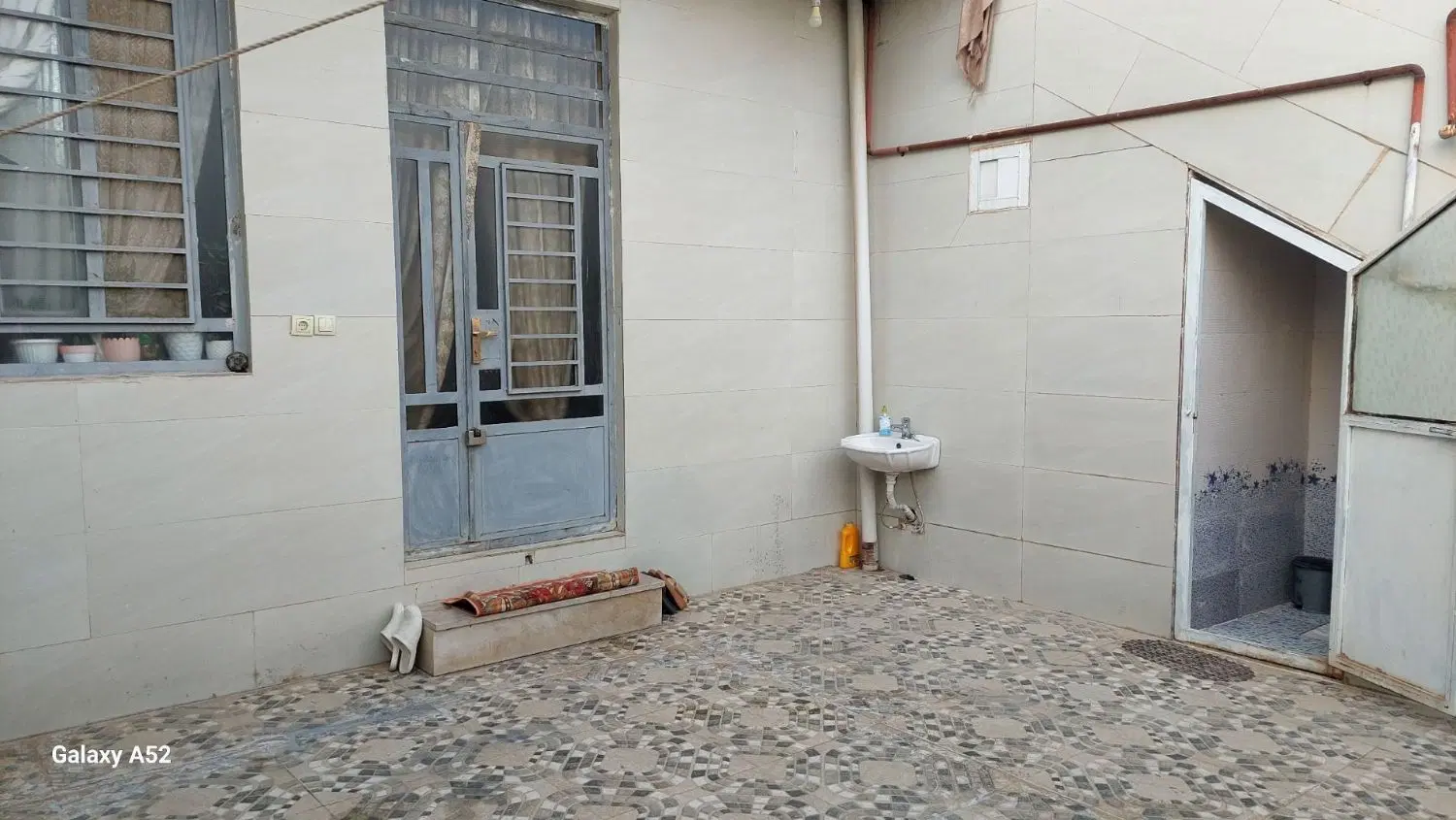 منزل مسکونی