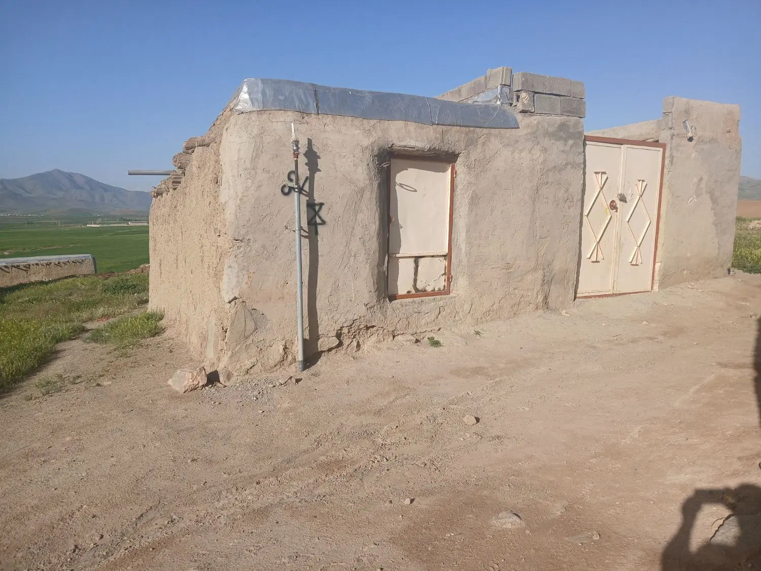 ساختمان 81 متر دارای سند روستای داشتی بلاغ