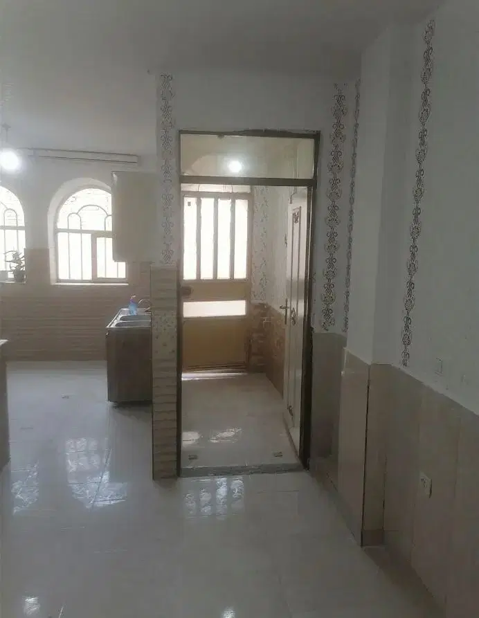 ساختمان اجاره واقع در کوی سالار