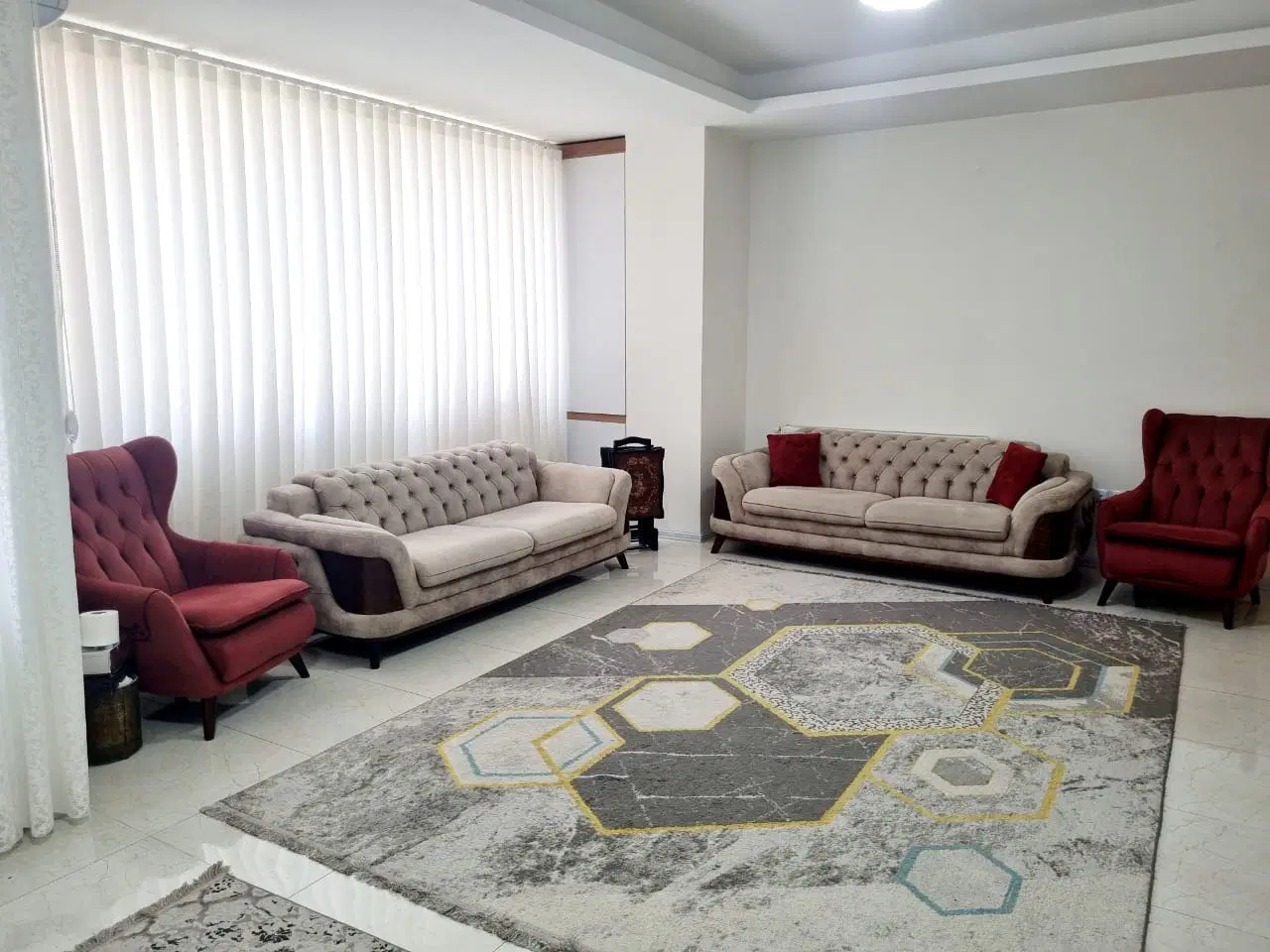 اپارتمان ابتدای جاده همایون