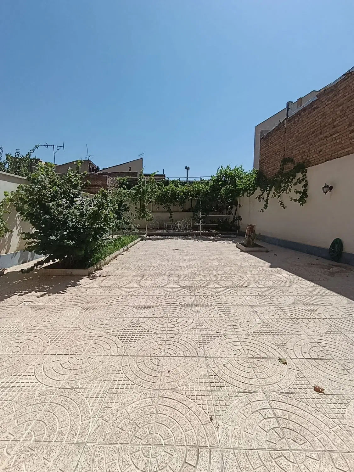 منزل ویلایی 320 متر عطایی