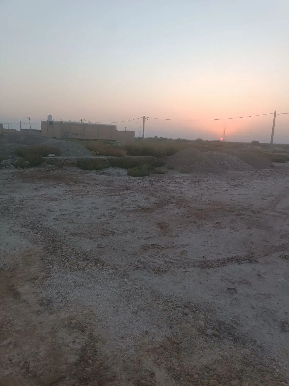 زمین محرومین پی زده آماده ساخت