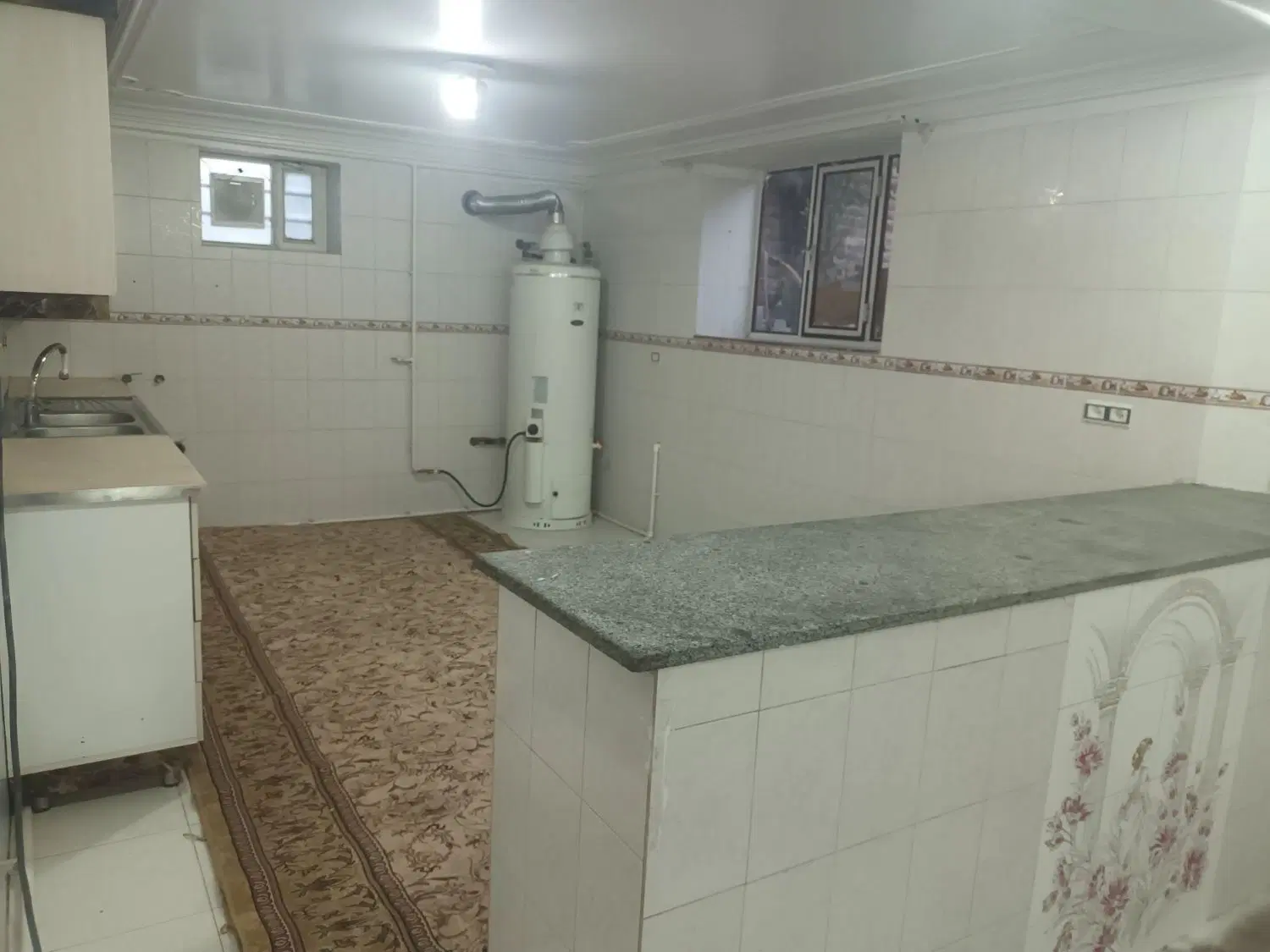 خانه دوطبقه مسکونی واحد  مورد نظر طبقه همکف