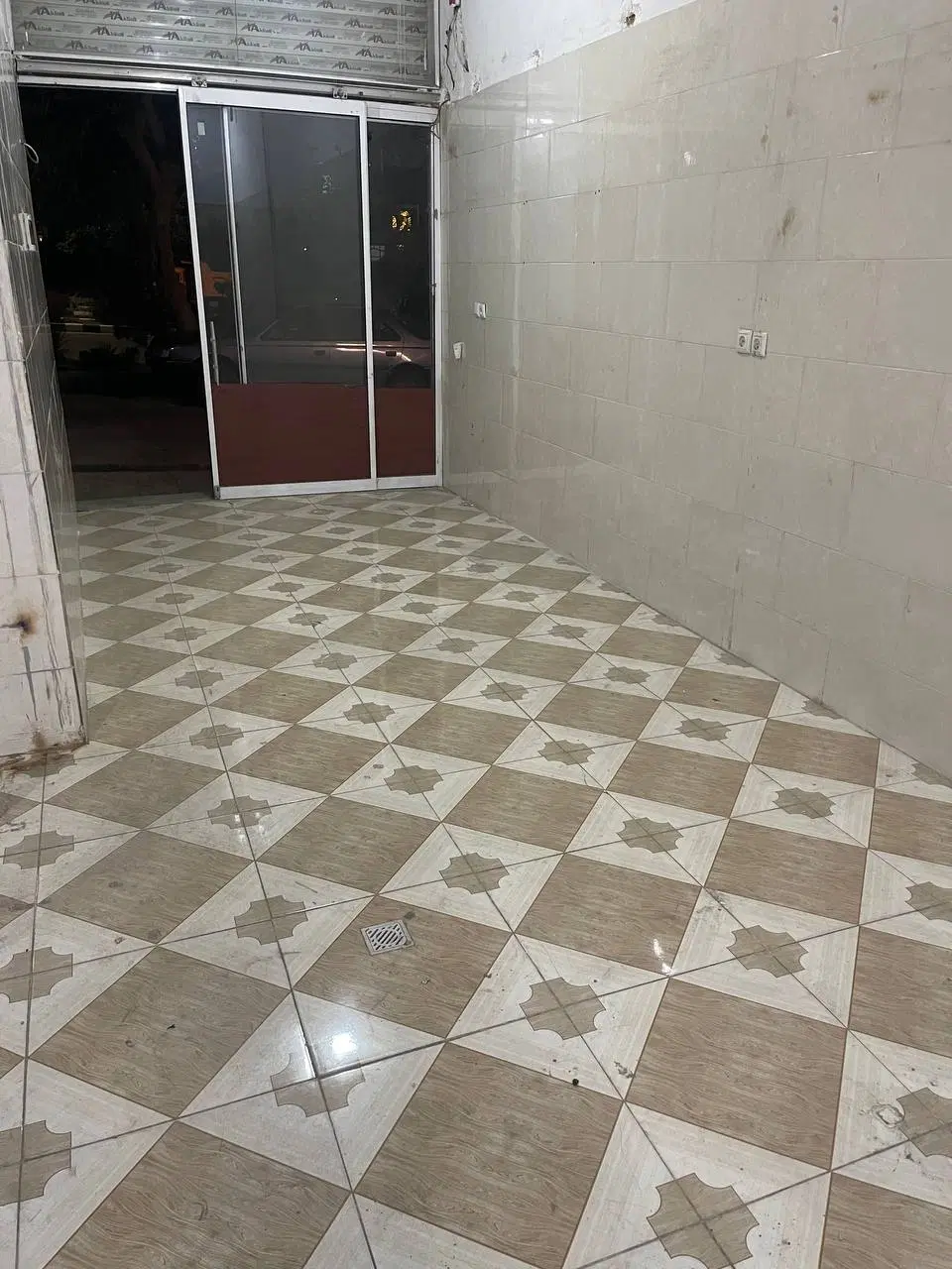مغازه 38 متری