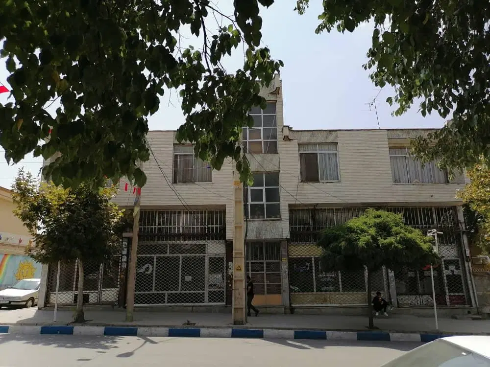 ملک مسکونی تجاری مرکز شهر موقعیت بی نظیر