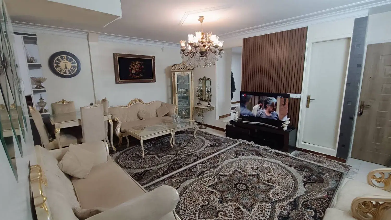 فروش آپارتمان دوخوابه 63متری شرق پروین