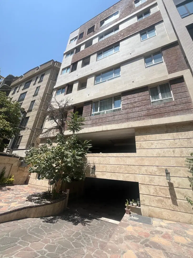آپارتمان مسکونی
