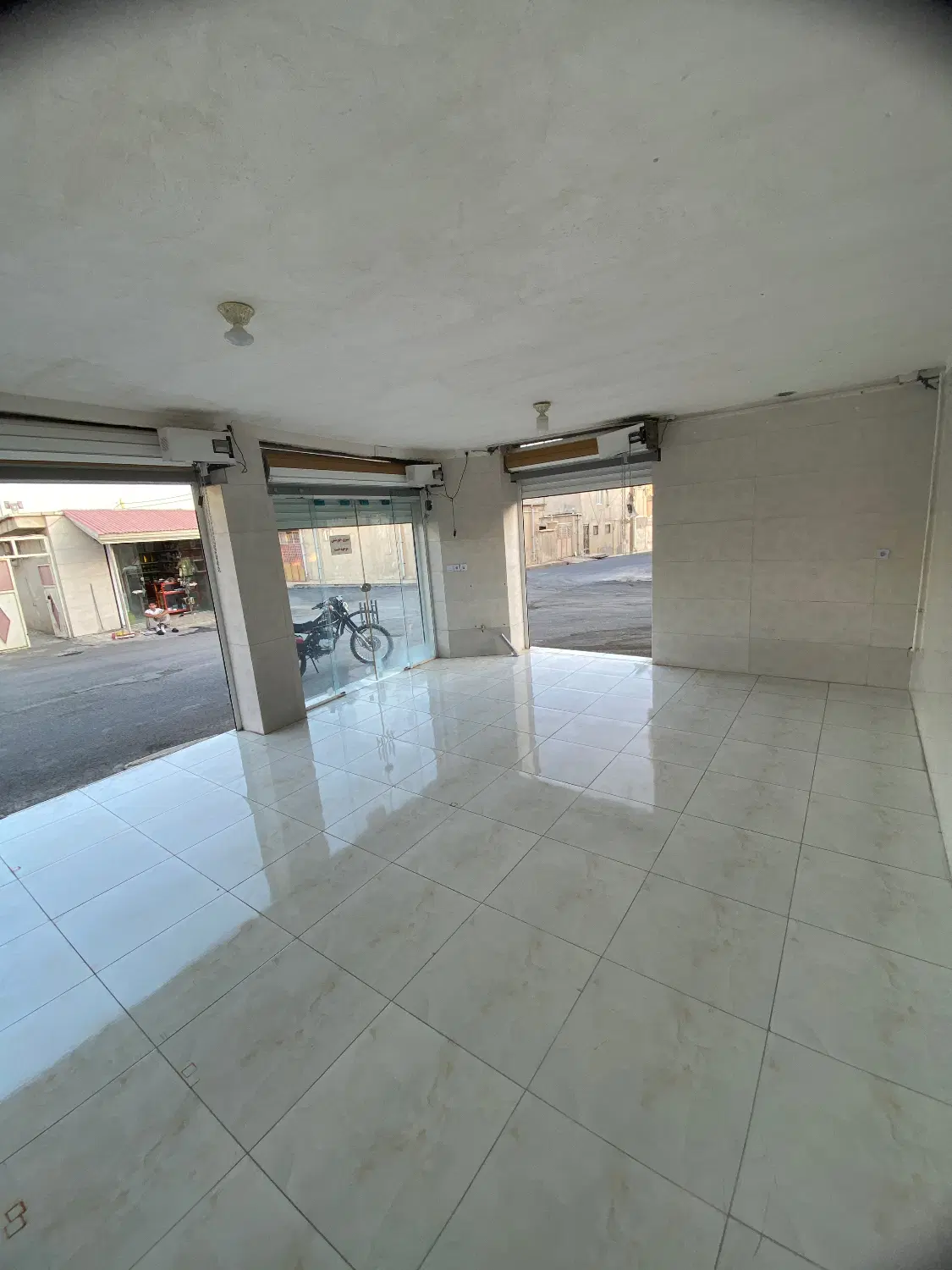 اجازه دو دهنه مغازه