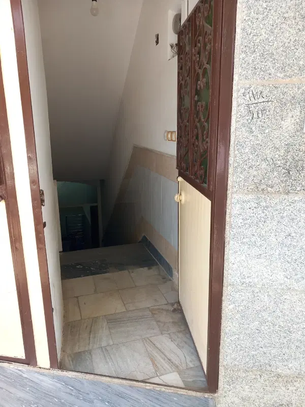 خانه 90متری با ورودی کاملا مستقل وبر خیابان