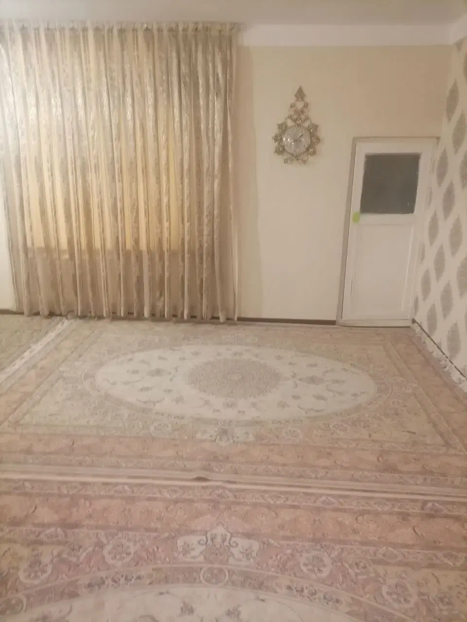 خانه در پاسگاه نعمت اباد