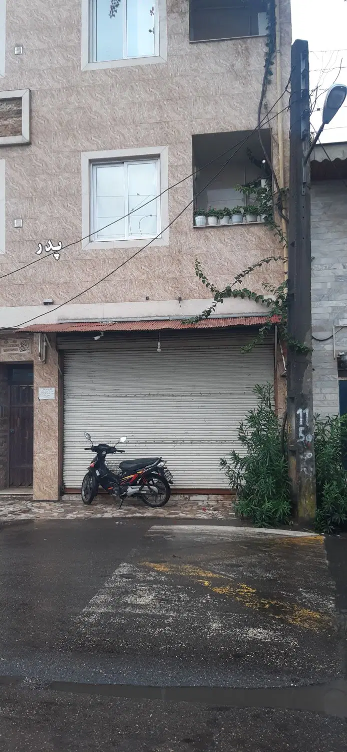 مغازه ۲۴ متری