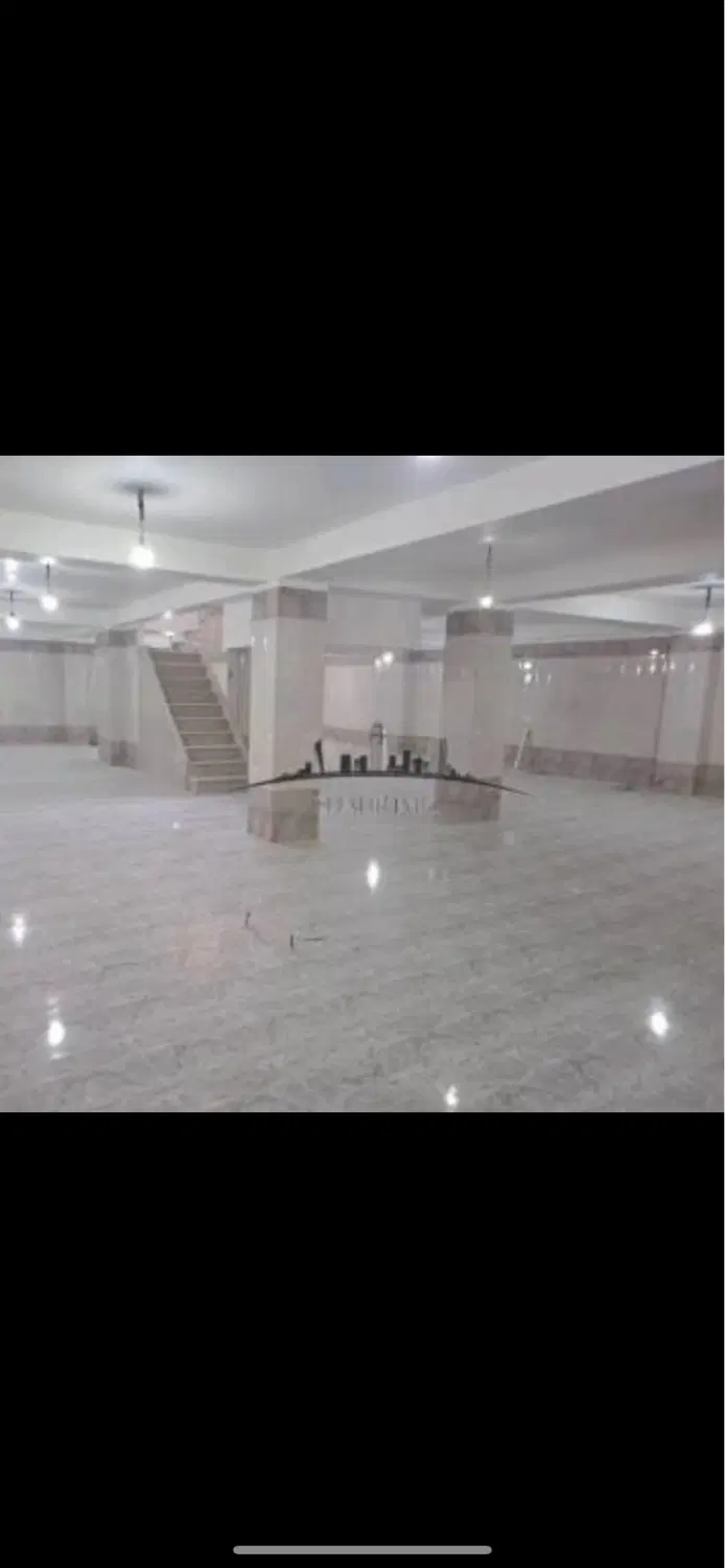 زیرزمین تجاری ۳۰۰متری