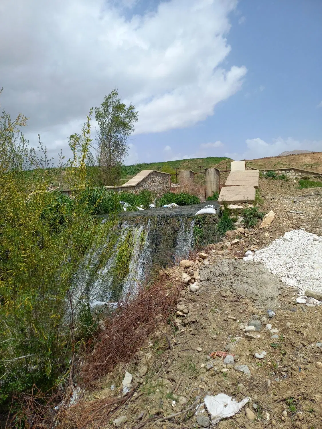 باغ فروشی۸۰۵متر