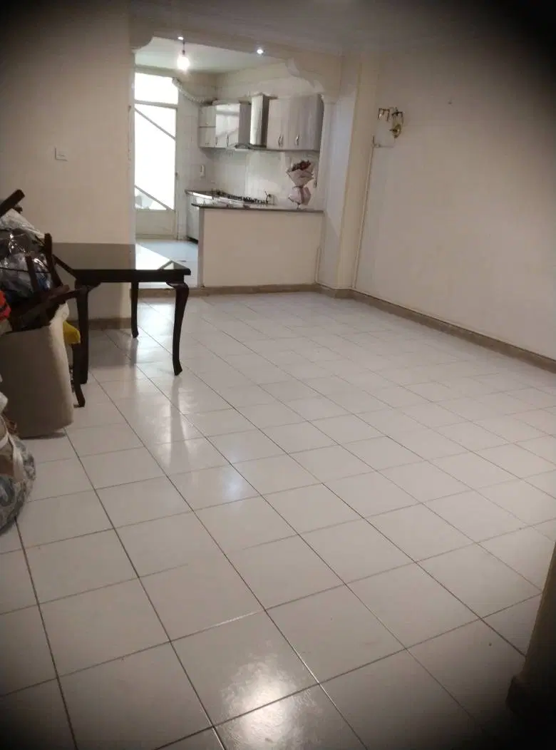 85مترشهرک شاهددوخوابه فول امکانات