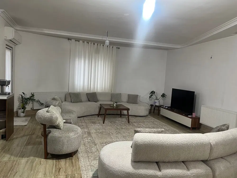 یک واحد اپارتمان ۱۰۵ متری
