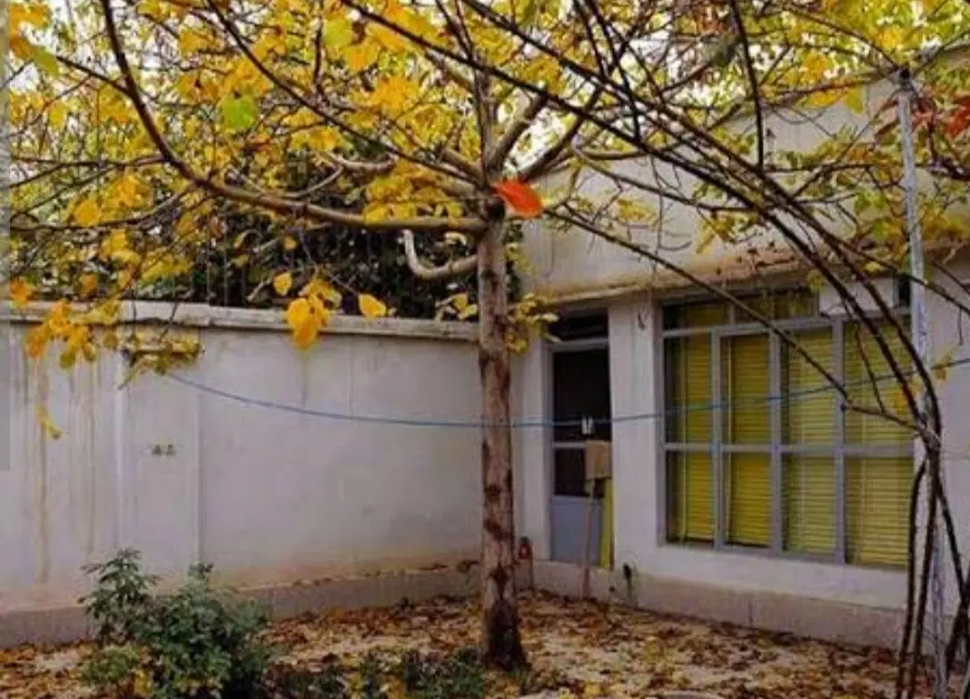 ساختمان ویلایی حیاط دار دربست دوخواب فرهنگیان